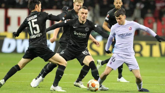 9游官网入口 -转折点！法兰克福临场应变；意甲冲刺阶段攻防权衡；悬念犹存；临场指挥获称赞 